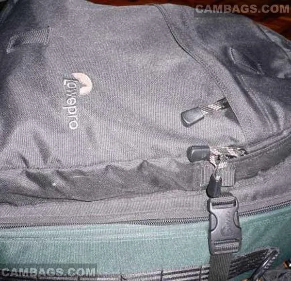 Lowepro Mini Trekker Classic, photograph by Guest, photo 1