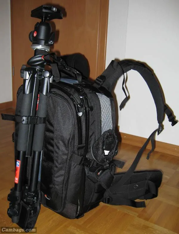 Lowepro Vertex 200 AW, photograph by Guest, photo 2