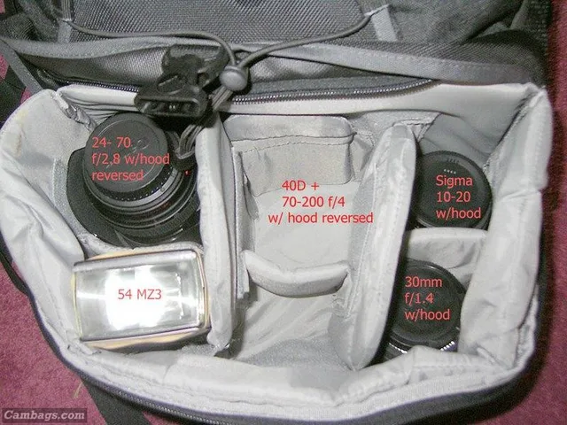 Lowepro CompuRover AW, photograph by Guest, photo 1