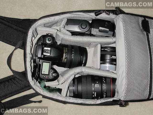 Lowepro Micro Trekker 100, photograph by Guest, photo 2
