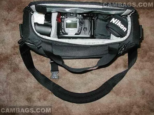 Lowepro Omni Trekker, photograph by Guest, photo 1