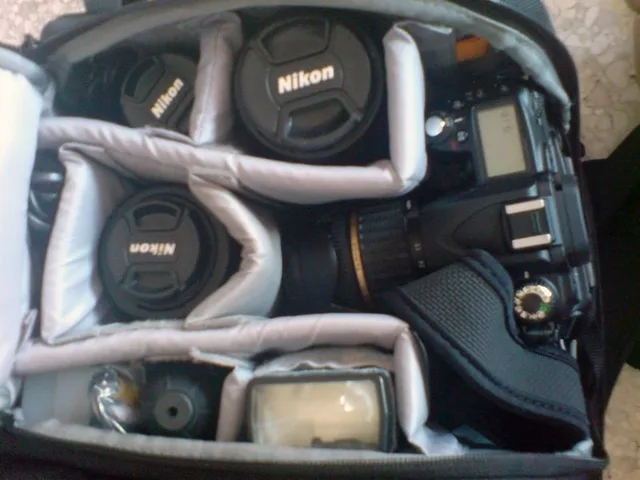 Lowepro FastPack 250, photograph by Guest, photo 3
