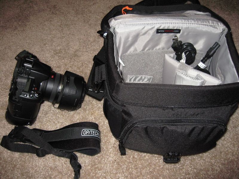Lowepro Nova 180 AW, photograph by Guest