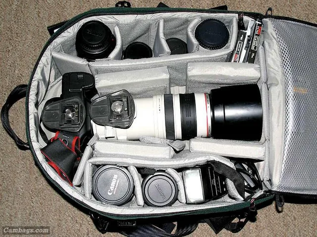 Lowepro Photo Trekker Classic, photograph by Guest, photo 3