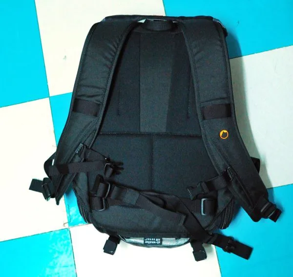 Lowepro Versapack 200 AW, photograph by Guest, photo 4