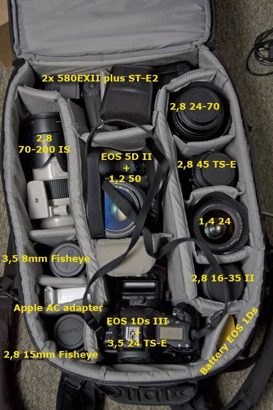 Lowepro Vertex 300 AW, photograph by Guest, photo 1
