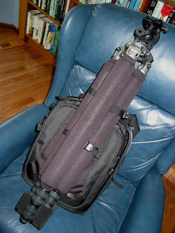Lowepro Vertex 100 AW, photograph by Guest, photo 1