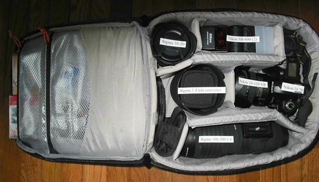 Lowepro Vertex 100 AW, photograph by Guest, photo 2