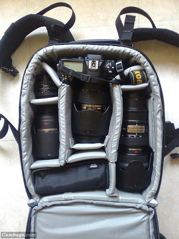 Lowepro Vertex 100 AW, photograph by Guest, photo 1