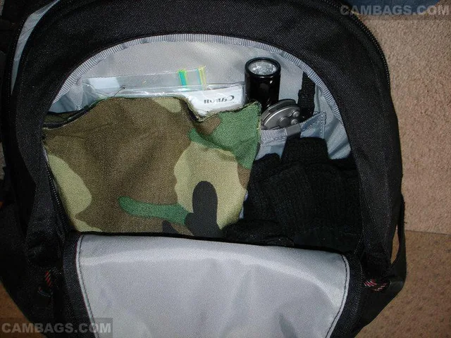 Lowepro CompuTrekker AW, photograph by Guest, photo 3