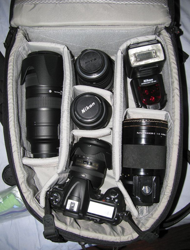 Lowepro CompuTrekker AW, photograph by Guest