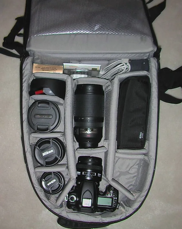 Lowepro CompuTrekker AW, photograph by Guest, photo 2