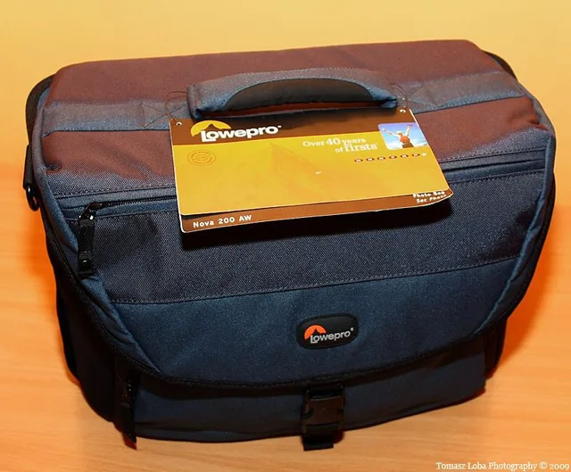 Lowepro Nova 200 AW, photograph by Guest, photo 4