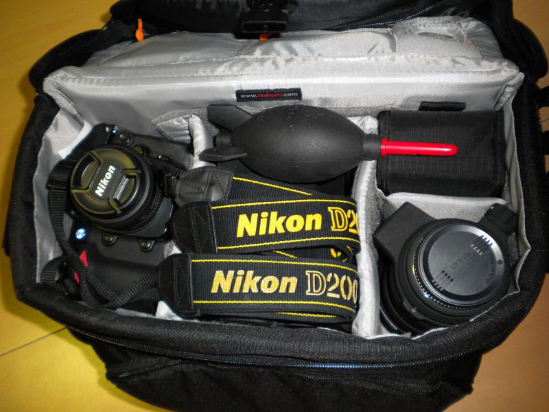 Lowepro Nova 200 AW, photograph by Guest