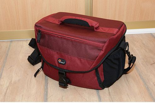 Lowepro Nova 190 AW, photograph by Guest