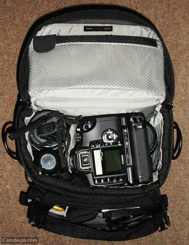Lowepro Mini Mag AW, photograph by Guest