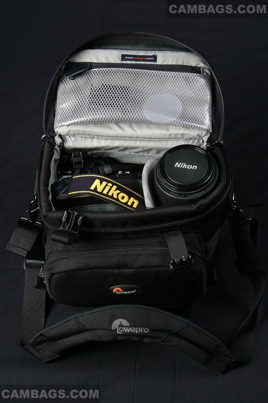 Lowepro Mini Mag AW, photograph by Guest