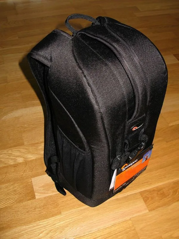 Lowepro Flipside 200, photograph by Guest, photo 2