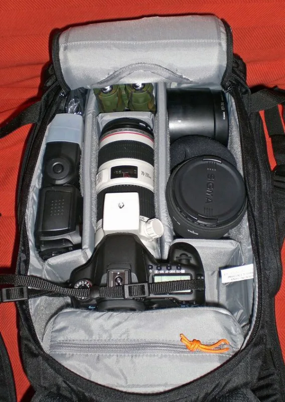 Lowepro Flipside 300, photograph by Guest, photo 5