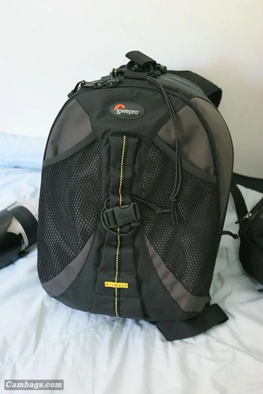 Lowepro DryZone 100 AW, photograph by Guest, photo 5