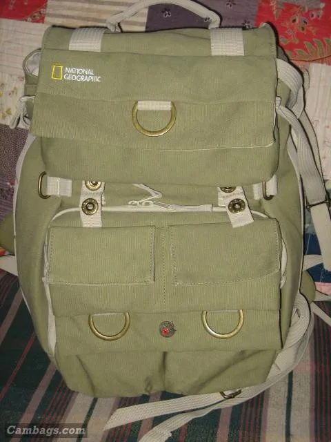 National Geographic NG5162 Medium Backpack, photograph by Guest, photo 3