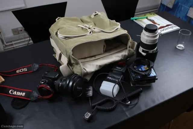 National Geographic Medium shoulder bag NG-2475, photograph by Guest, photo 1