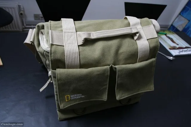 National Geographic Medium shoulder bag NG-2475, photograph by Guest, photo 5