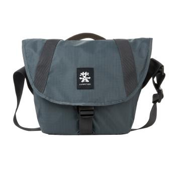 Crumpler Light Delight 4000