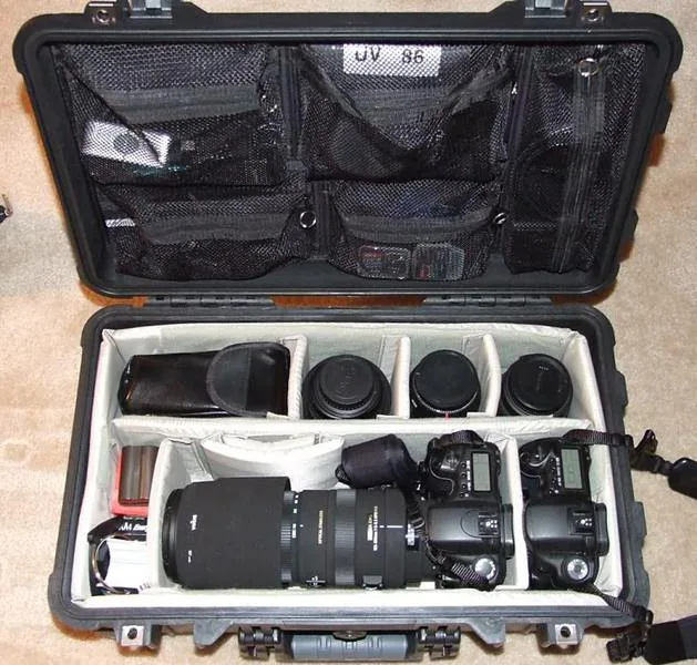 Pelican 1510 (1514 w/padded dividers), photograph by Guest, photo 1