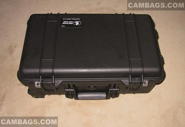 Pelican 1510 (1514 w/padded dividers), photograph by Guest, photo 2