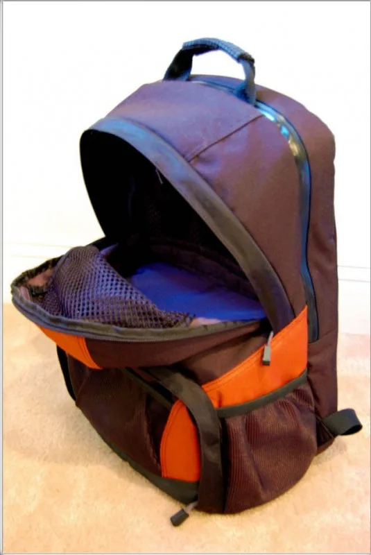 Tamrac 3380 Aero 80 Photo/Laptop Backpack, photograph by Guest, photo 2