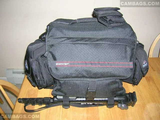 Tamrac 617 Super Pro 17, photograph by Guest, photo 3